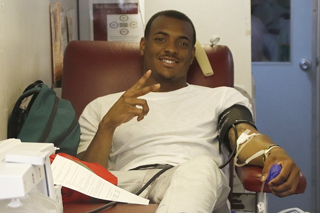 Lions support blood drive
