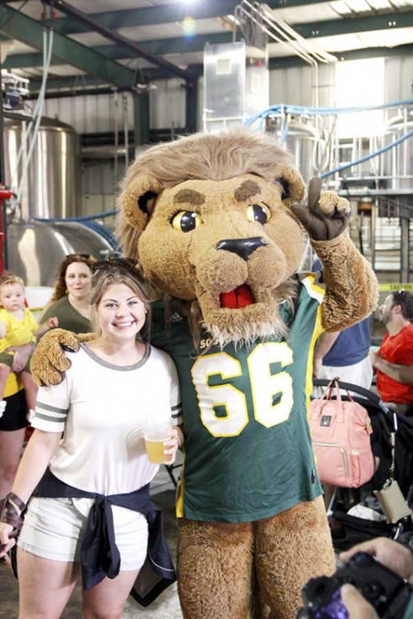 University family celebrates Lion Up beer