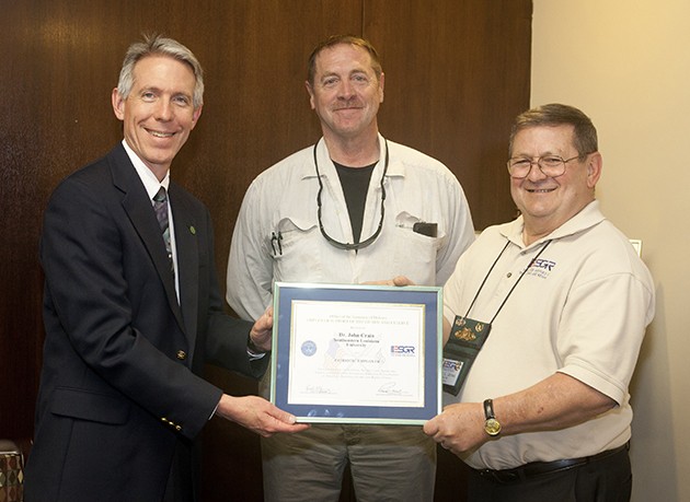 Crain receives Patriot Award from Department of Defense