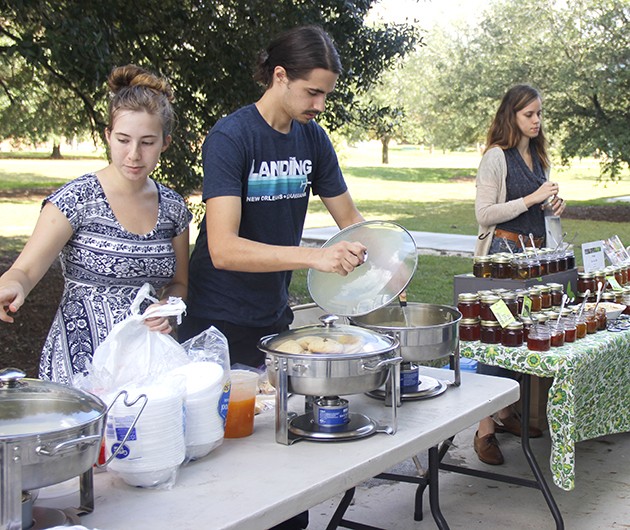 Reconnect  brings Farmer’s Market to campus and honors Earth Day