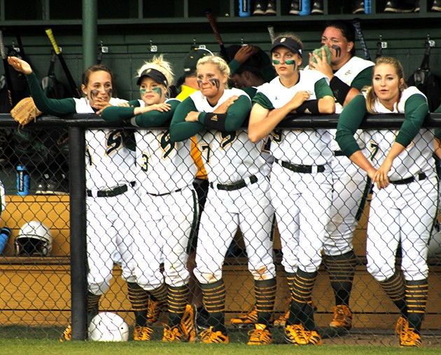 Softball Team to hold walk-on Tryouts