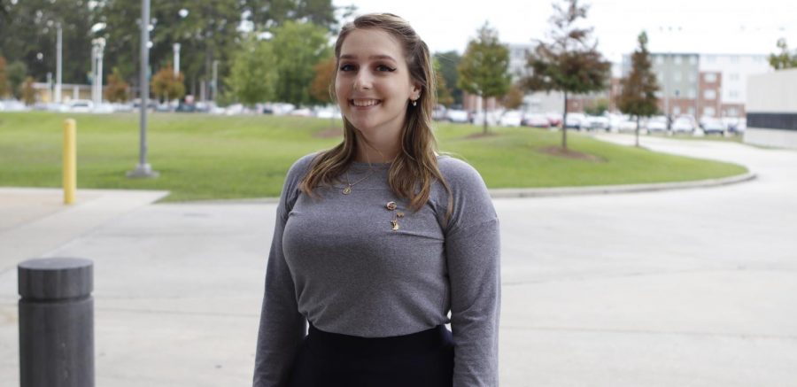 When Jenna Licciardi, a senior marketing major, manages to find free time in her schedule, she enjoys watching horror movies or painting.