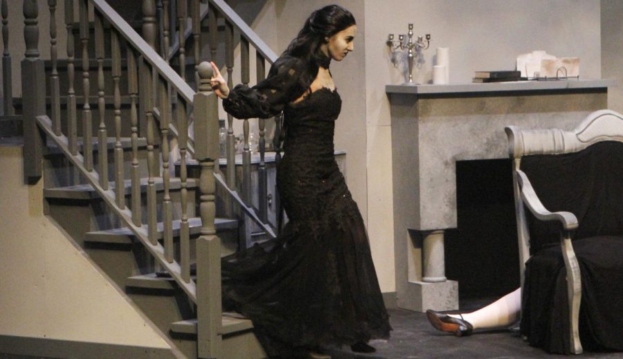 Producing “Dracula” met some obstacles, but work from the entire team including actors, costume designers and set designers led to the play’s performance. 