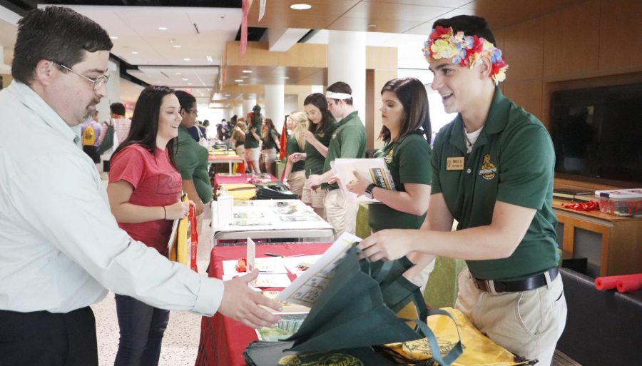 At orientation, incoming students and their parents can check in with their orientation leader and color group before getting started on the rest of the day’s activities. Although every university will hold an orientation, their processes may differ. 