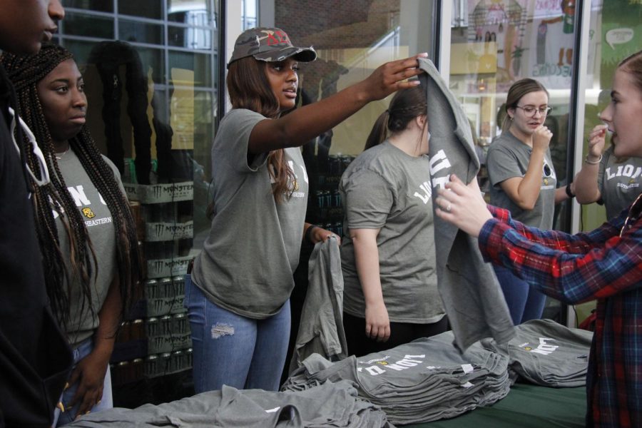 The Student Government Association hosted a T-Shirt Swap to celebrate Homecoming Week and Lion Up Tuesday. In order to boost school spirit, SGA has decided to give away free Lion Up T-shirts one Tuesday a month starting on Oct. 8.