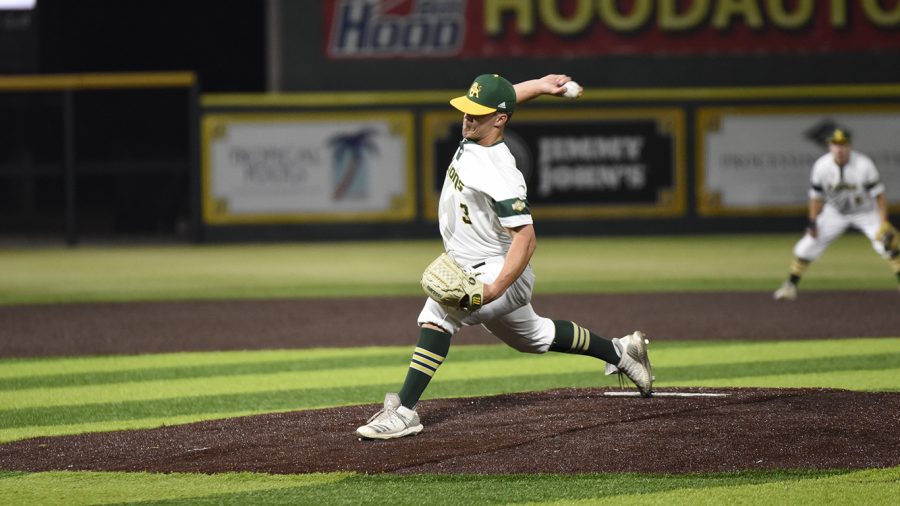 Washington native and senior infielder Eli Johnson decided to stay on with the Lions after the National Collegiate Athletics Association decided to extend eligibility to spring student-athletes for another year. Following this decision, Johnson shared what he hopes to accomplish in his upcoming season. 