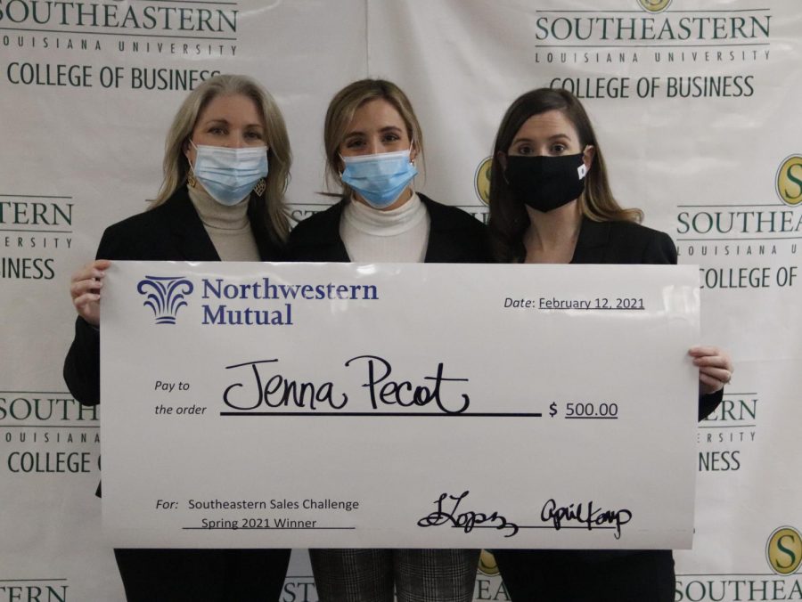 Jenna Pecot received a $500 reward for placing first in the Spring 2021 student sales competition, presented to her by marketing professors Tara Lopez (left) and April Kemp, (right).
