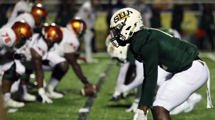 Lions cruise past FAMU in first round of FCS Playoffs