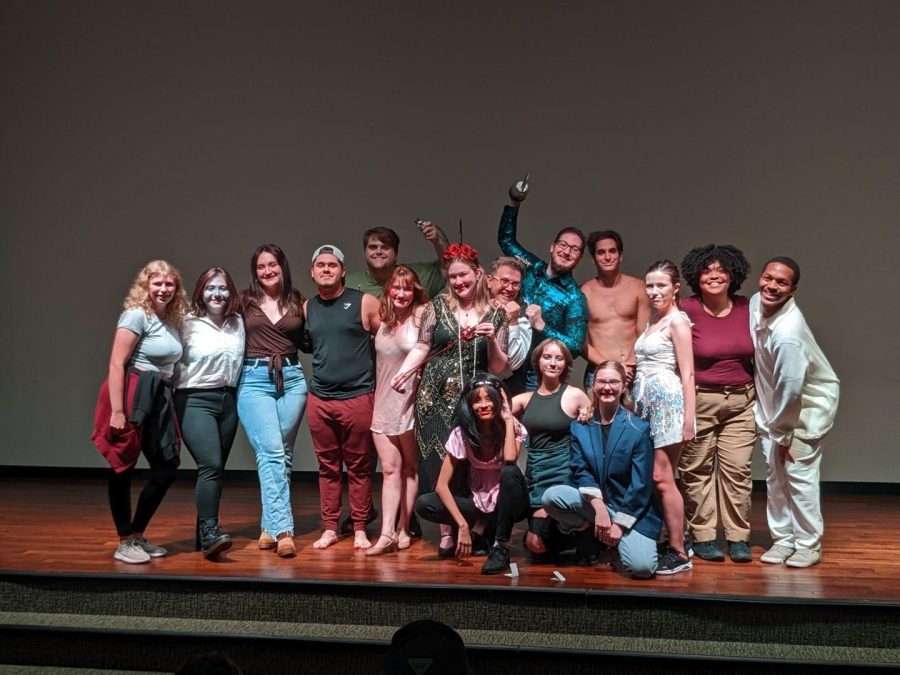 The actors of all seven scenes gather for a picture on stage after the performance. Each scene was written and then rehearsed within 24 hours. 