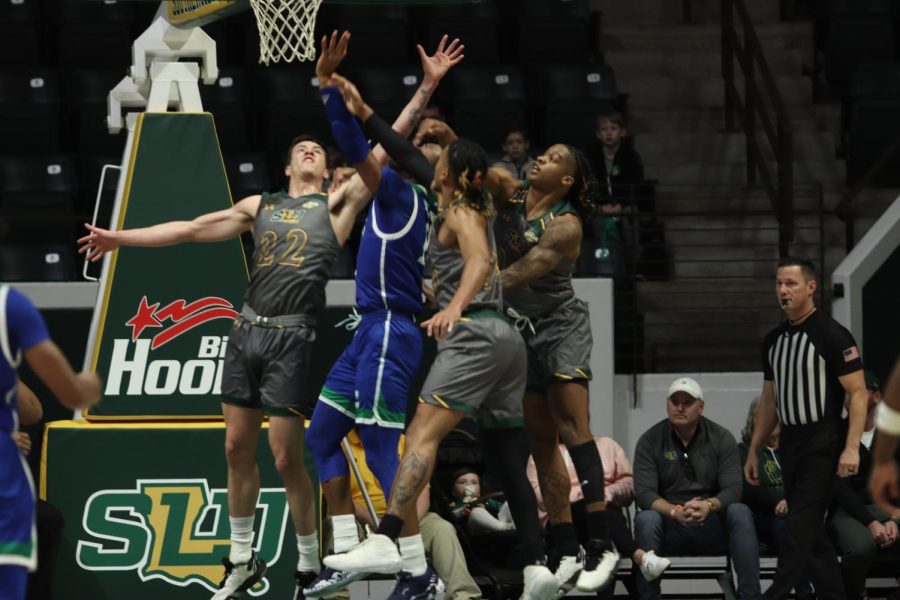 Three Lions and a lone Islander fight for a rebound during SLU's 83-72 loss vs. TAMU-CC at the University Center on Saturday. (Feb. 4, 2023)