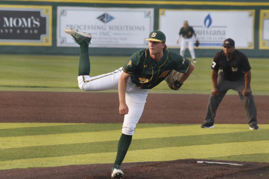 Junior starting pitcher Will Kinzeler threw 5 innings in game twos loss to UIW, giving up three runs on eight hits at Pat Kenelly Diamond at Alumni Field. (April 1, 2023 - Hammond, La.)